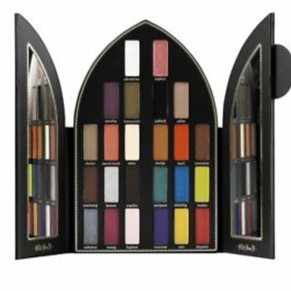 Kat von D Saint & Sinner Palette